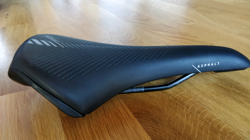 selle royal asphalt saddle